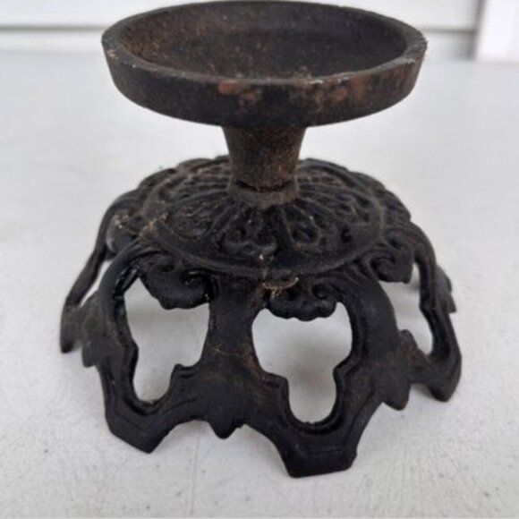 Vintage Black Cast Iron Candle Holder Pedestal Gothic Ornate Filigree Decor - Picture 7 of 15